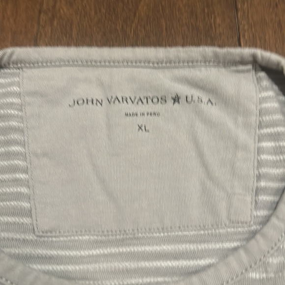 John Varvatos T-shirt - Picture 3 of 7